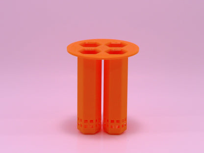Monark Dimension Mason smooth repoussé support container, 250ml, shown in the image with metal crafting tools.
