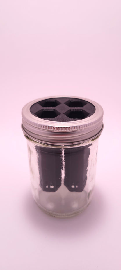 Repousse Mason lisse kit by Monark Dimension, 250ml container with metal tools for embossing and metalworking.