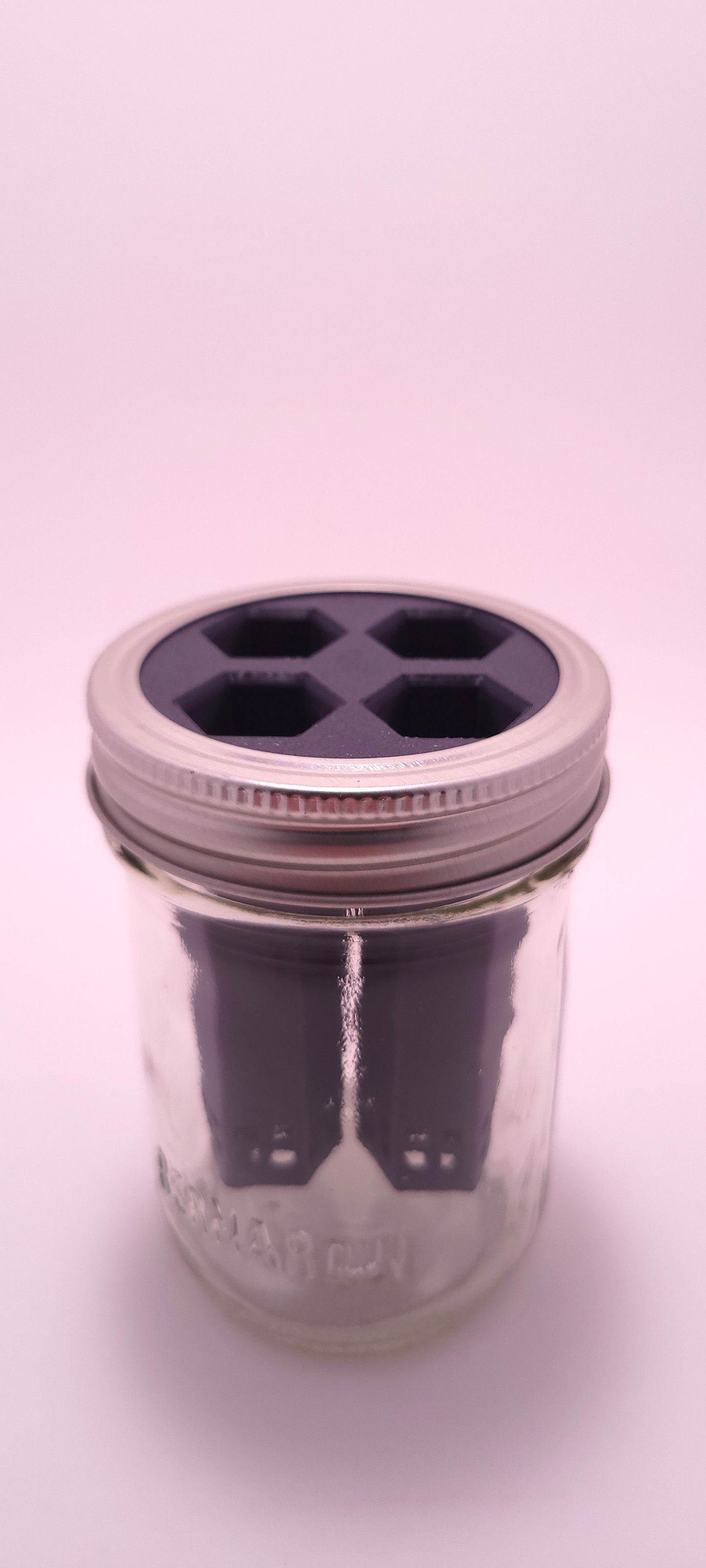 Mason repousse kit from Monark Dimension, 250ml, with tools and materials for metal embossing and shaping.