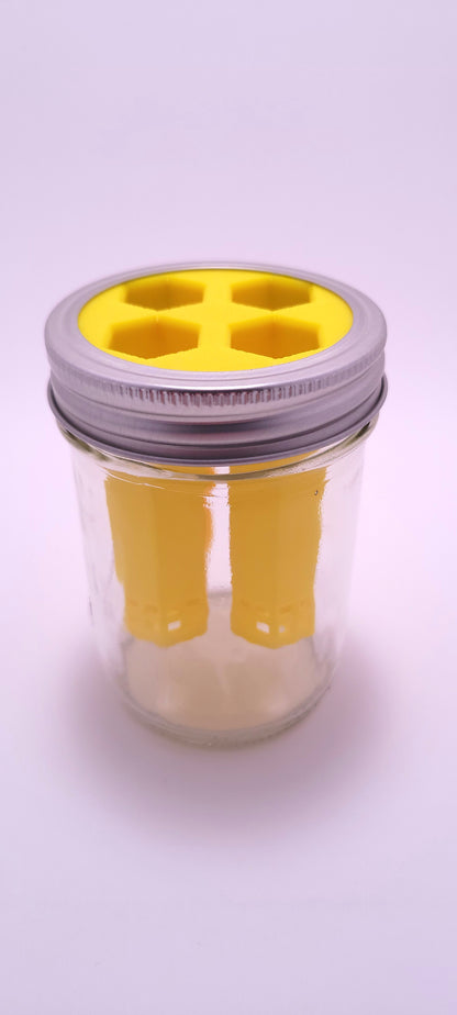 Mason repousse kit by Monark Dimension, featuring a 250ml smooth repoussé container with tools for metal embossing.